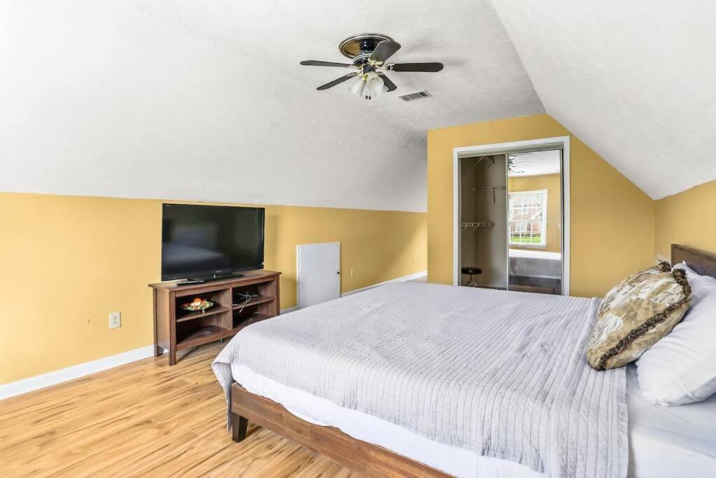Lovely 5Bed, 3-Fullbath ! 5Min To Free Way I-85 ローレンスビル エクステリア 写真