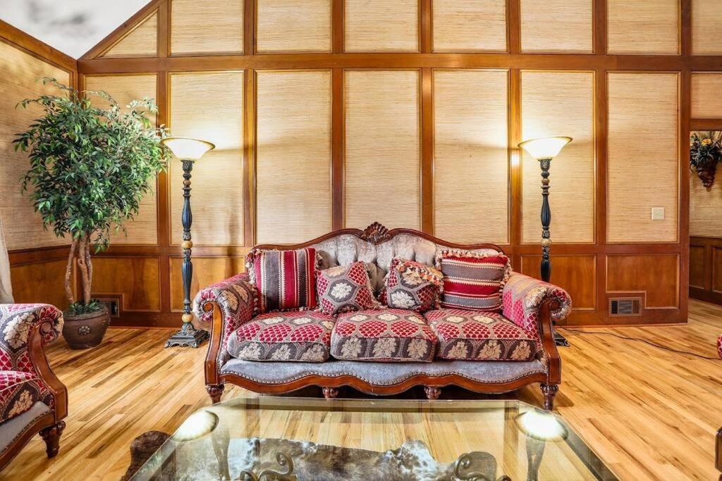 Lovely 5Bed, 3-Fullbath ! 5Min To Free Way I-85 ローレンスビル エクステリア 写真