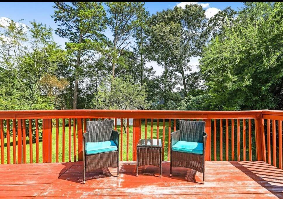 Lovely 5Bed, 3-Fullbath ! 5Min To Free Way I-85 ローレンスビル エクステリア 写真