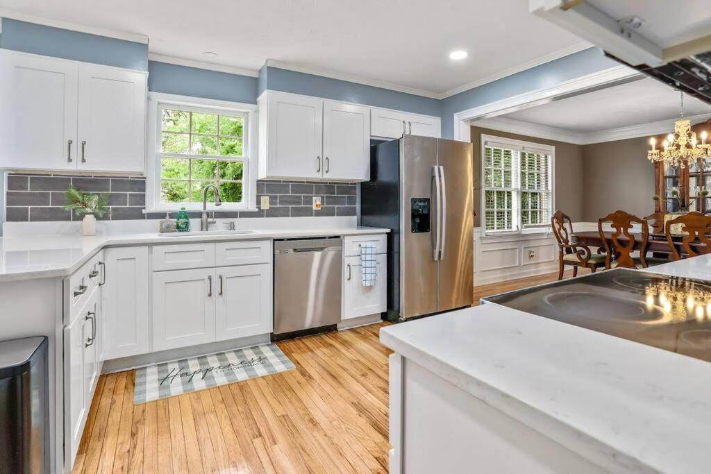 Lovely 5Bed, 3-Fullbath ! 5Min To Free Way I-85 ローレンスビル エクステリア 写真