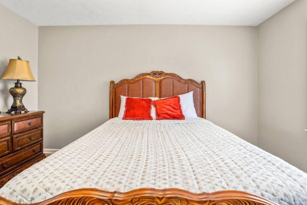 Lovely 5Bed, 3-Fullbath ! 5Min To Free Way I-85 ローレンスビル エクステリア 写真