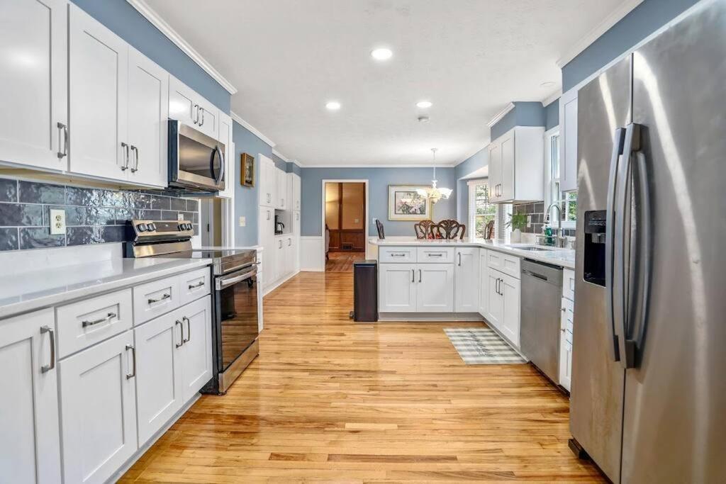 Lovely 5Bed, 3-Fullbath ! 5Min To Free Way I-85 ローレンスビル エクステリア 写真